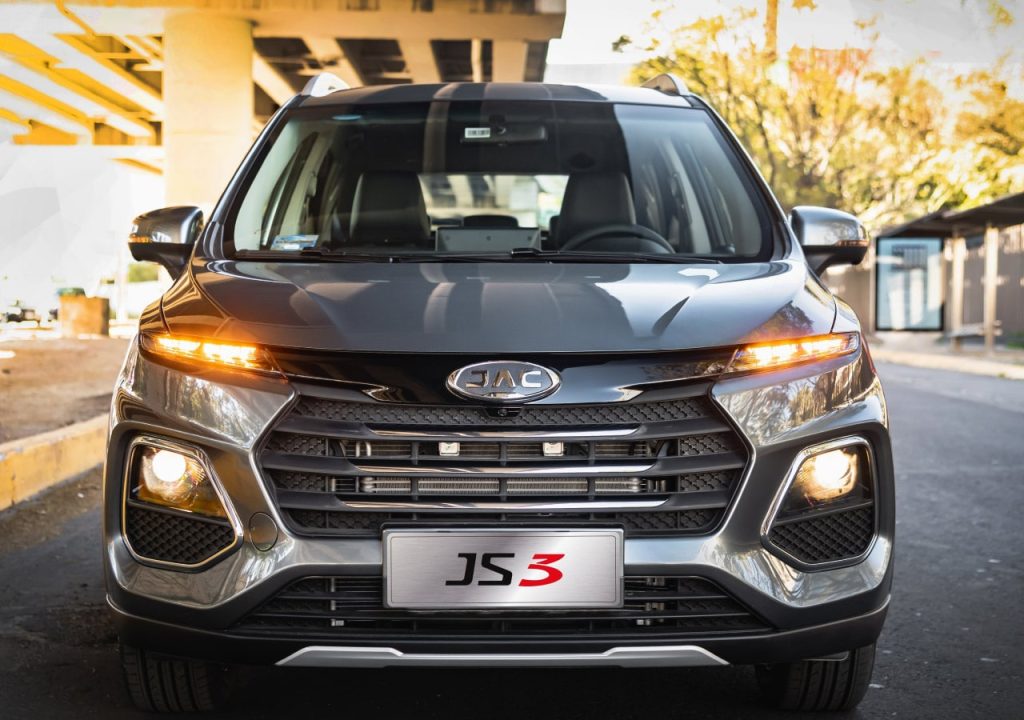 JAC JS3 phares avant