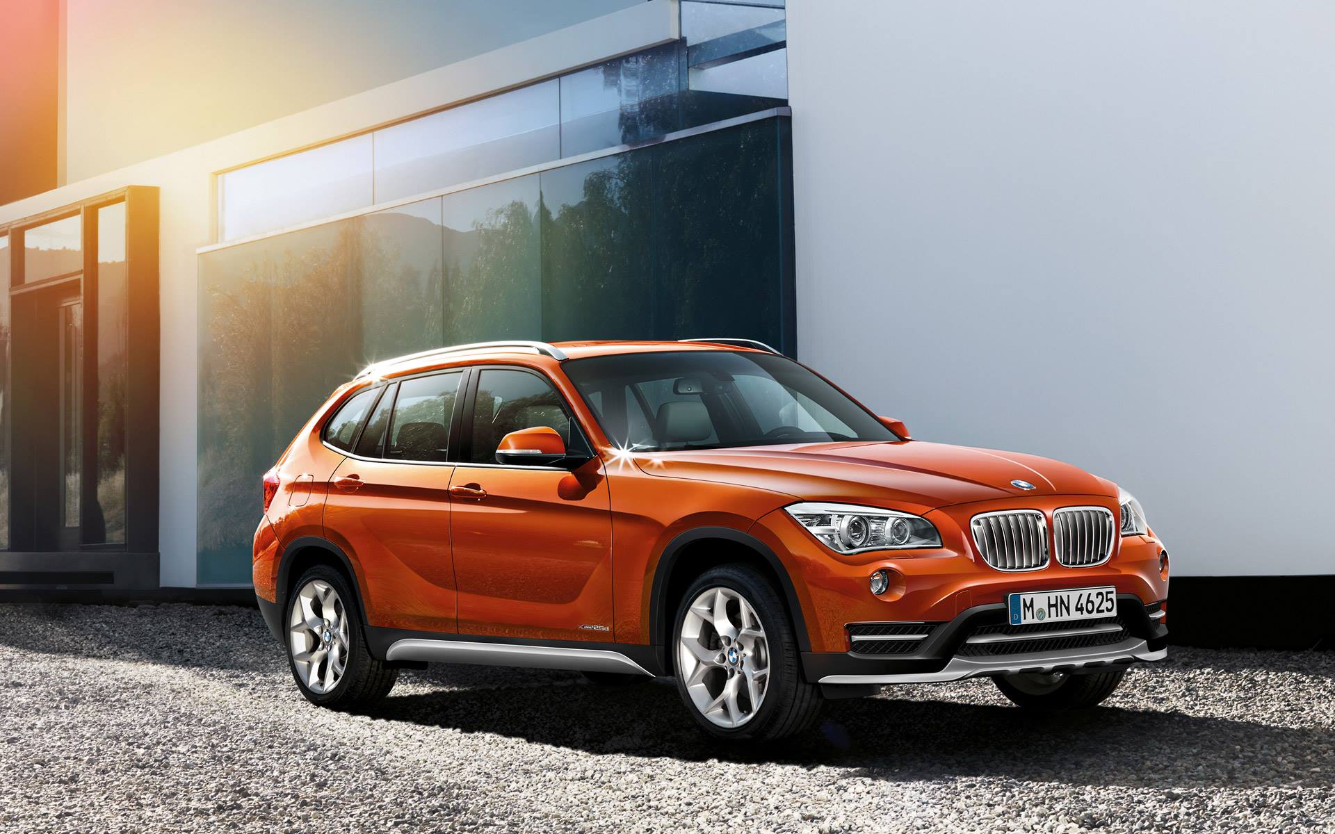 BMW X1, un regard sur un SUV élégant et performant pour la route